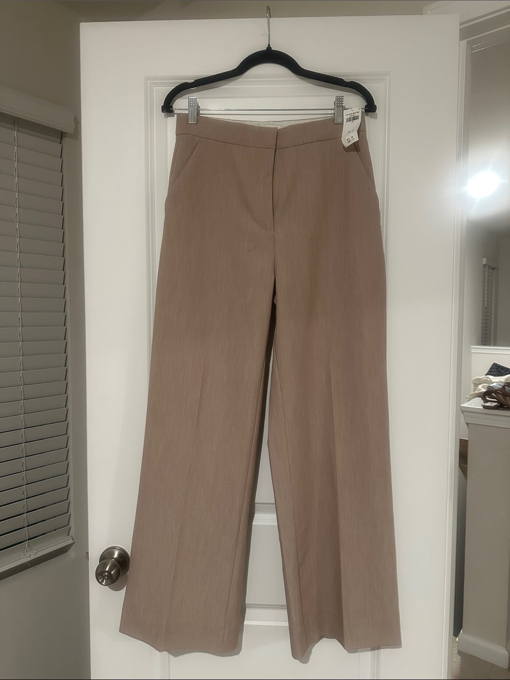 Abercrombie & Fitch Women’s Wide-Leg Tailored Pants in Taupe - NEW WITH TAGS
